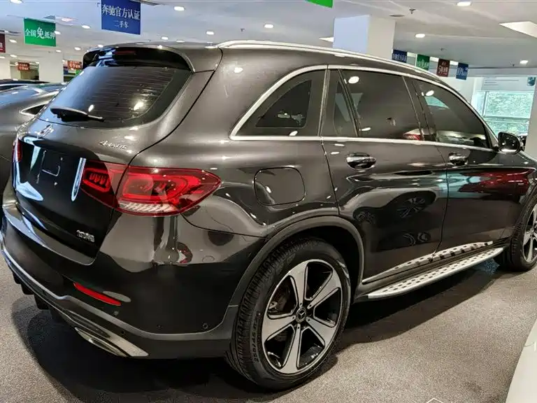 Mercedes-Benz GLC 2022 Model GLC 300 L 4MATIC Dynamic Edition фото 3