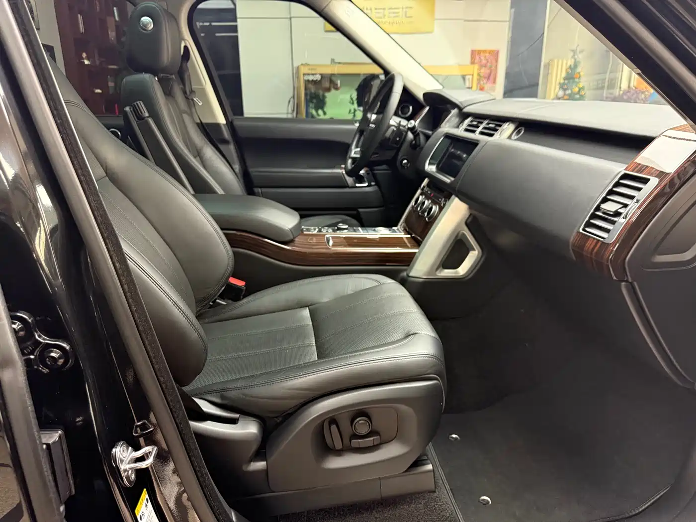 Land Rover Range Rover 2017 3.0 SC V6 Vogue фото 17