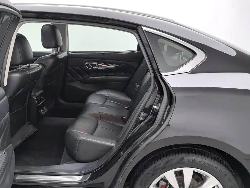 Infiniti Q70 2015 2013 Q70L 2.5L Comfort