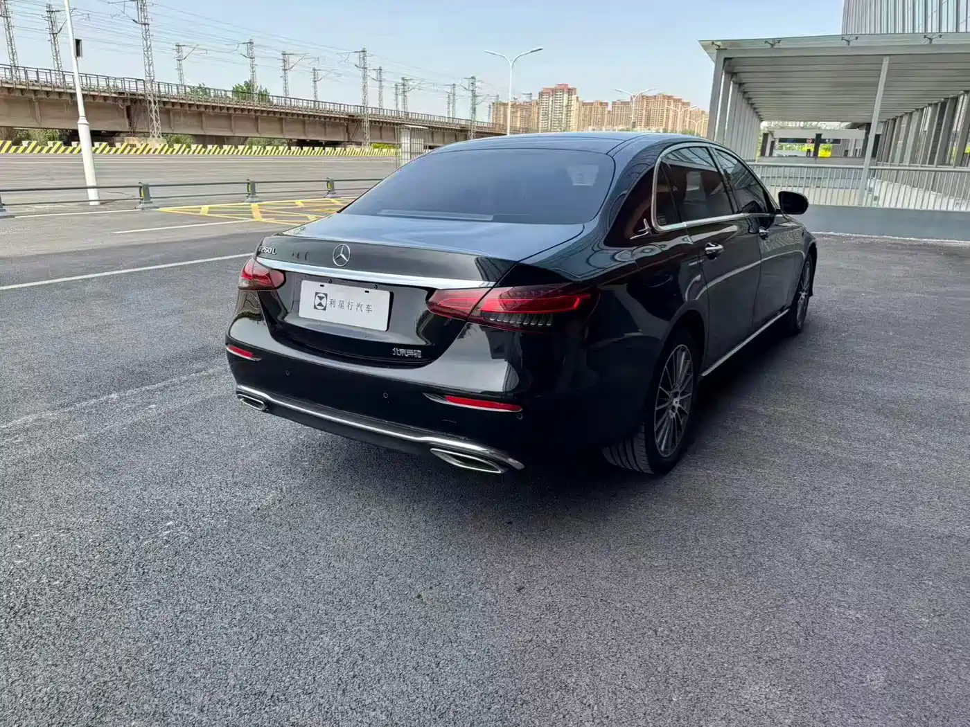 Mercedes-Benz E-Class 2022 E 260 L фото 7