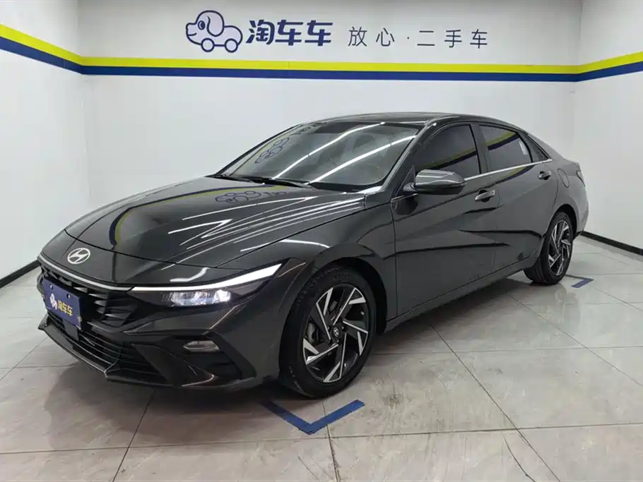 Hyundai Elantra 2023 1.5L CVT GLX Elite Edition