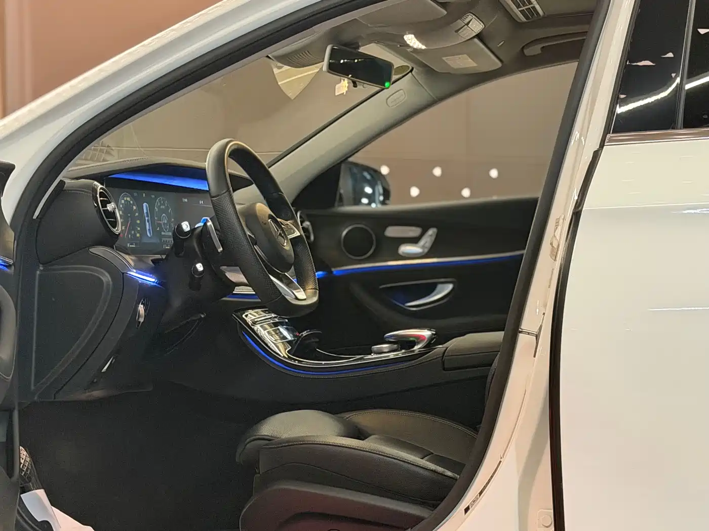 Mercedes-Benz E-Class 2017 E 200 L 4MATIC фото 7