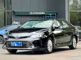 Фото 1 - Toyota Camry