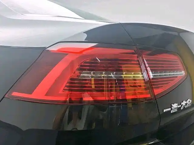 Volkswagen Magotan 2019 330TSI DSG Leading China VI фото 16