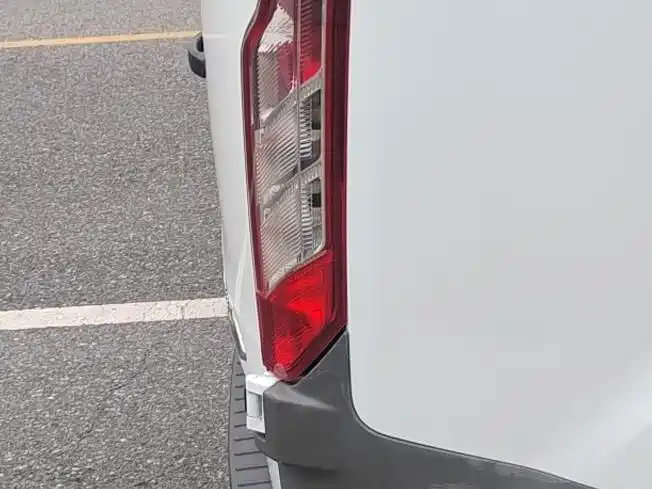 Ford Transit 2019 2019 2.0T Diesel Multi-Purpose Commercial Vehicle Medium Wheelbase Medium Roof 6-Seater China VI
