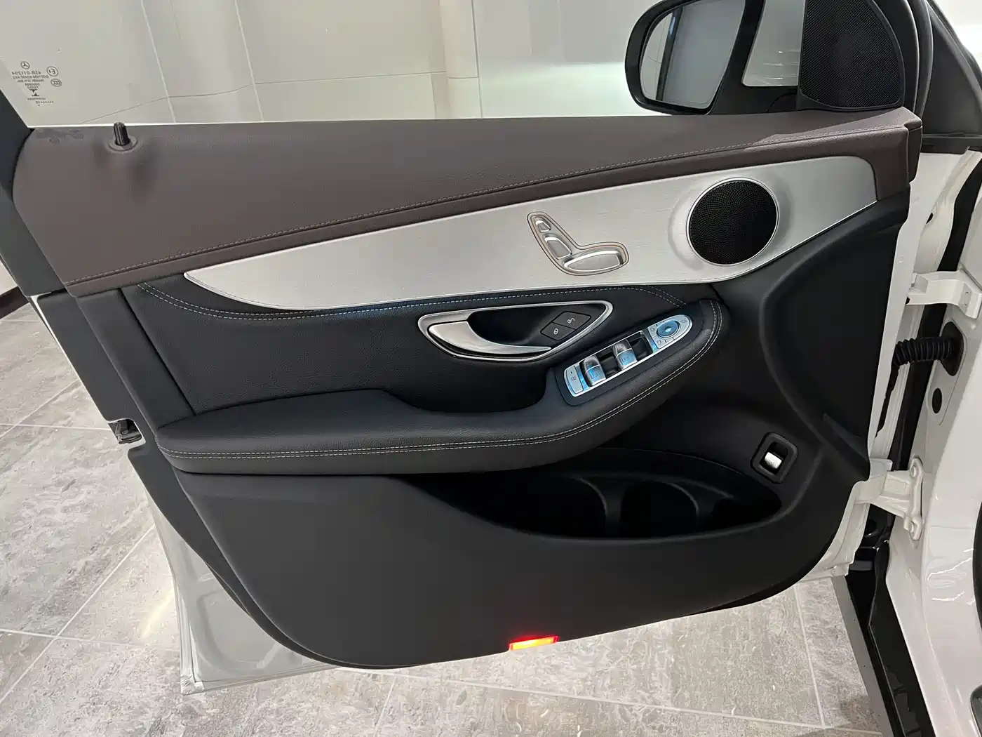 Mercedes-Benz GLC 2019 Model GLC 200 L 4MATIC фото 7