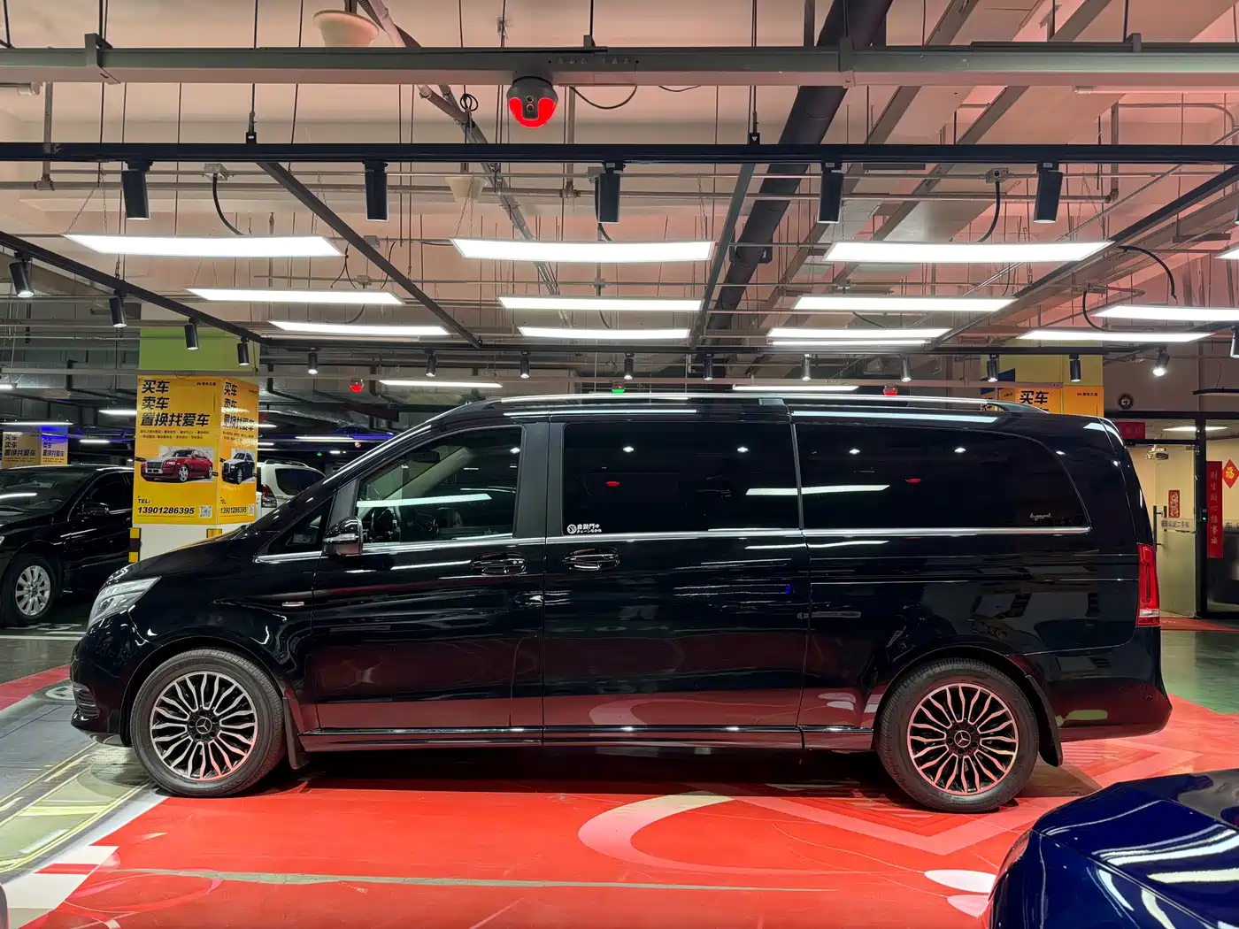 Mercedes-Benz V-Class 2018 V 260 L Premium Long Version China V фото 8