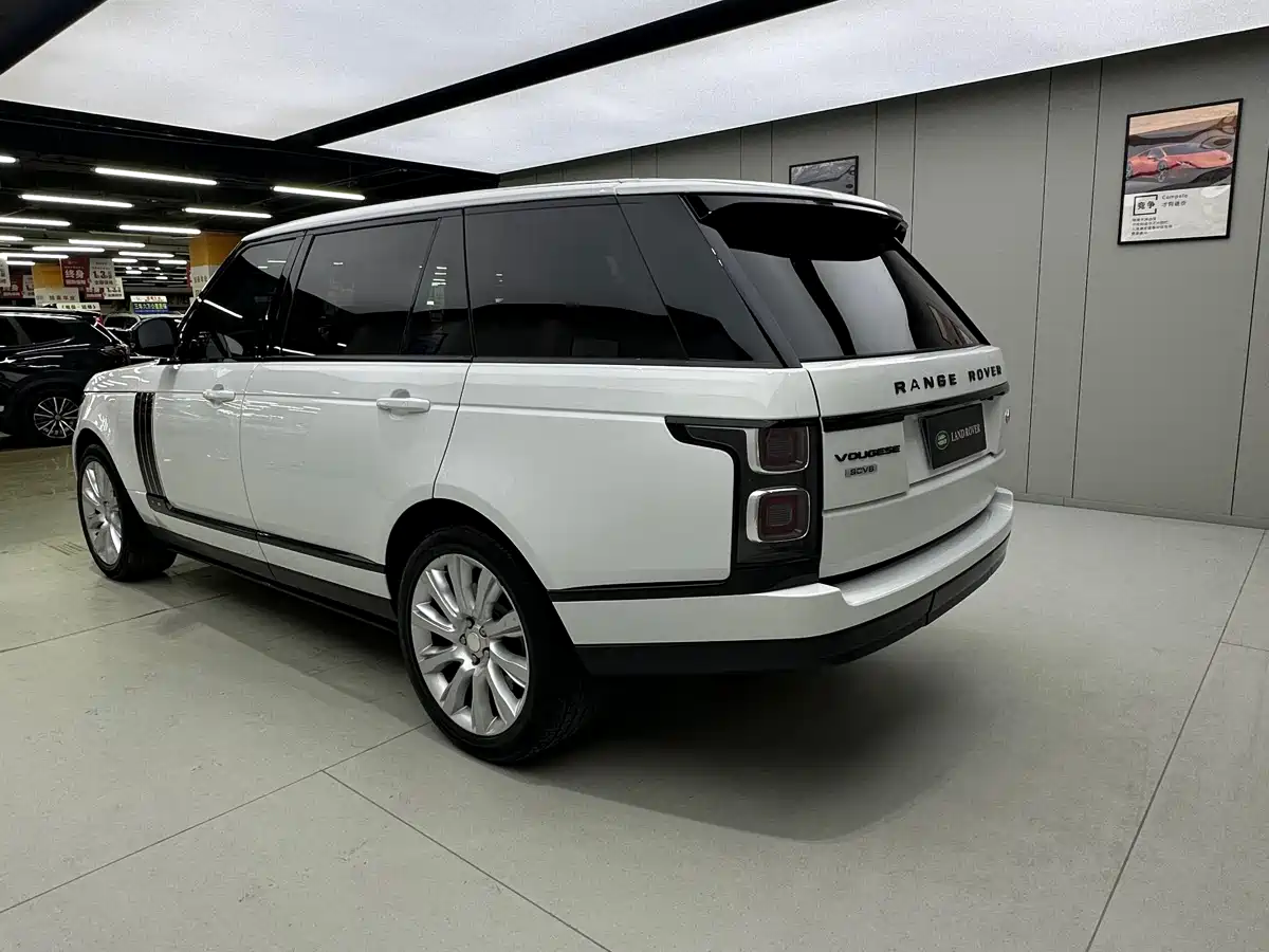 Land Rover Range Rover 2016 3.0 SC V6 Vogue LWB фото 8