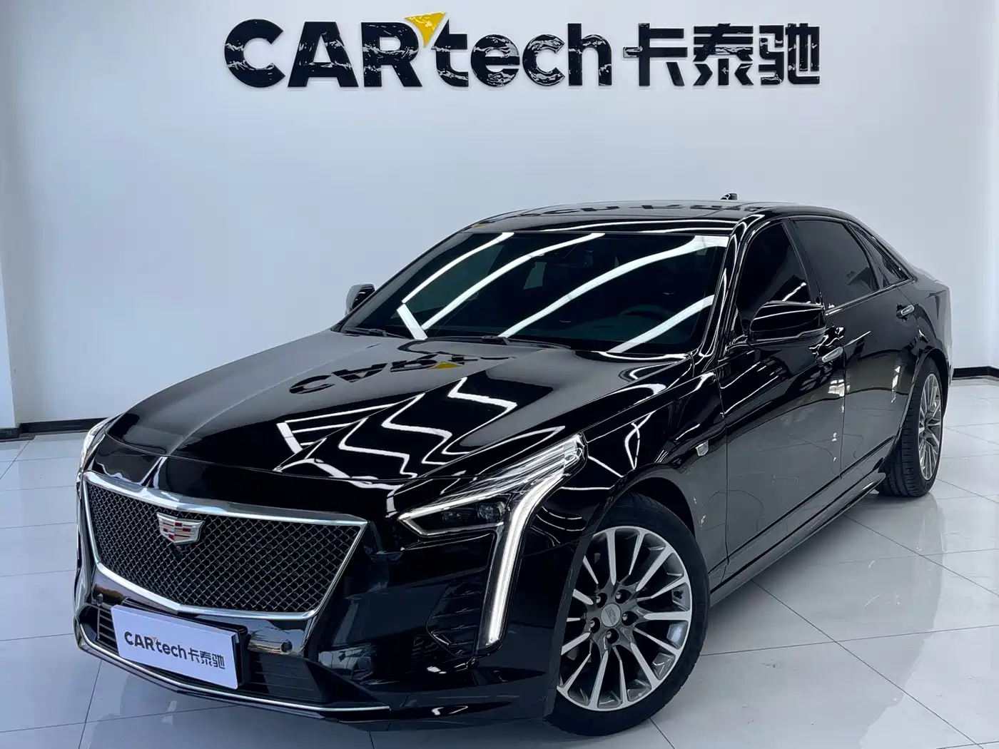 CADILLAC CT6