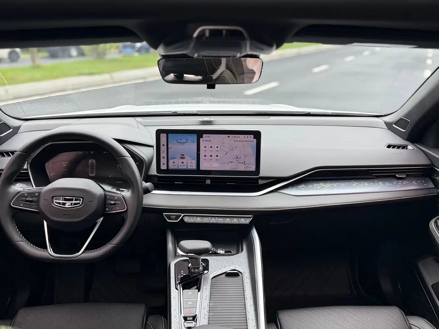 GEELY AUTOMOBILE XINGRUI