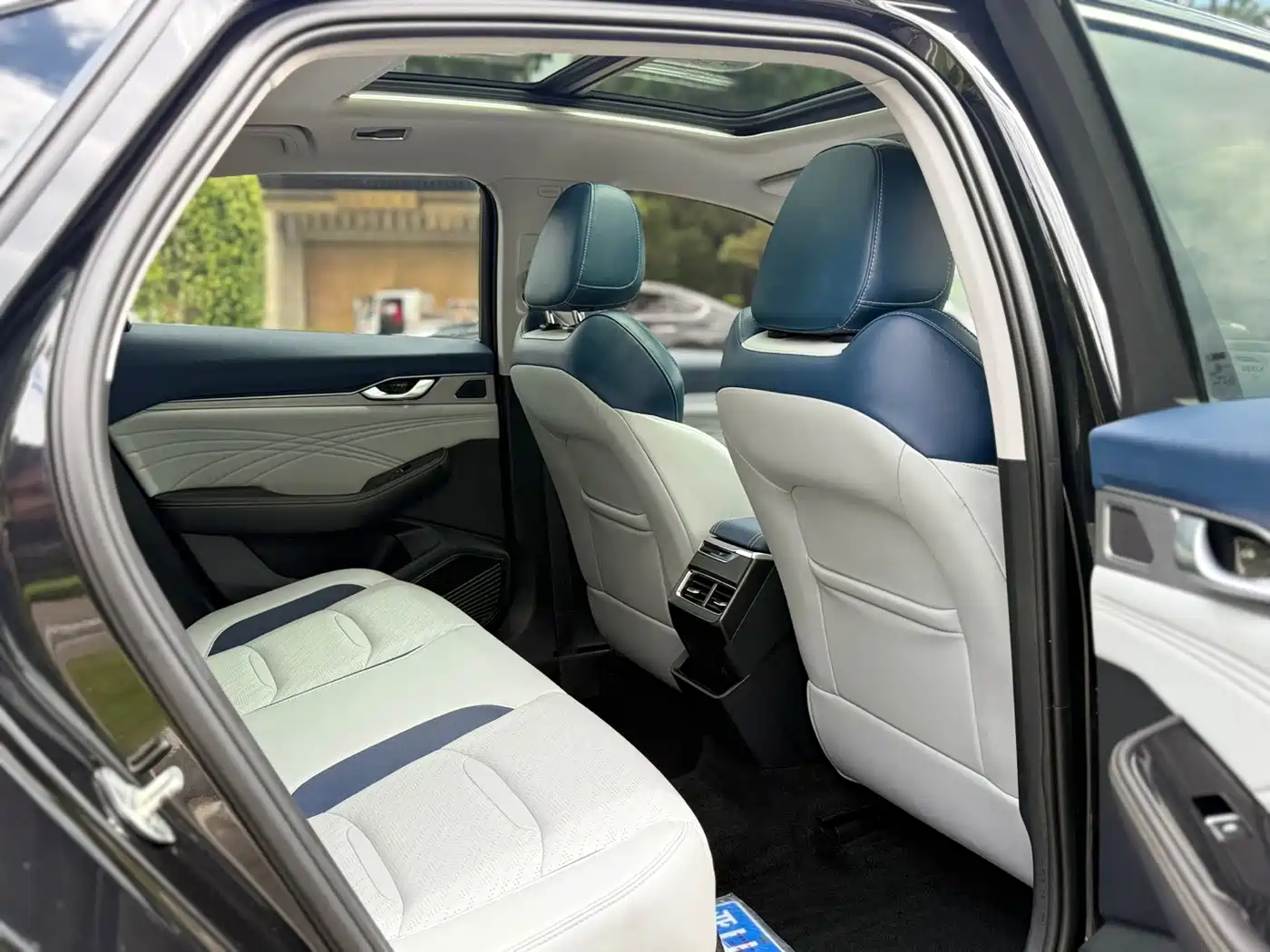 GEELY AUTOMOBILE XINGRUI