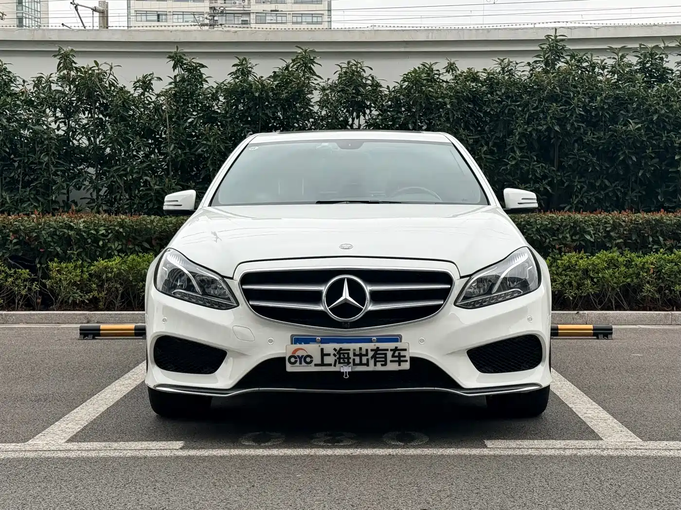 Mercedes-Benz E-Class 2015 E 260 L Sport фото 2