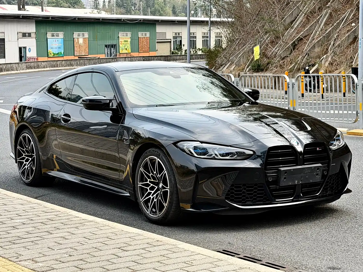 BMW M4 2023 M4 Coupe Thunder Edition фото 3