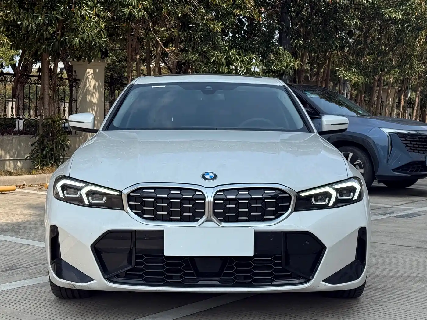 BMW 3 Series 2025 325Li M Sport Package фото 3