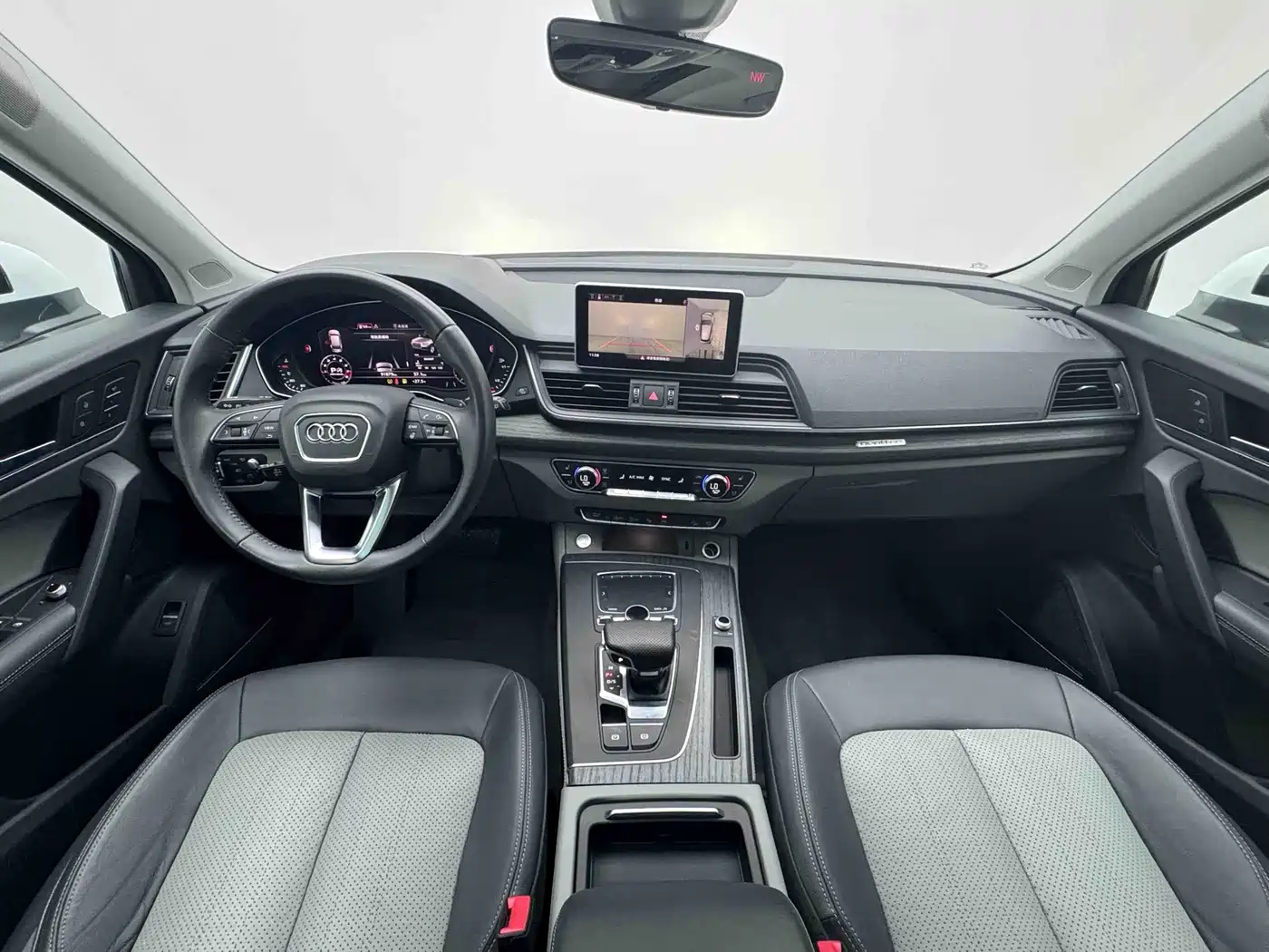 Audi Q5L 2018 2018 45 TFSI Exclusive Elegance (China V)