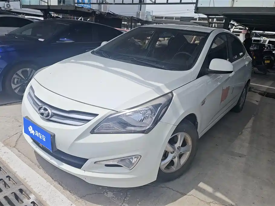 Hyundai Verna 2014 1.4L Automatic Smart GLS