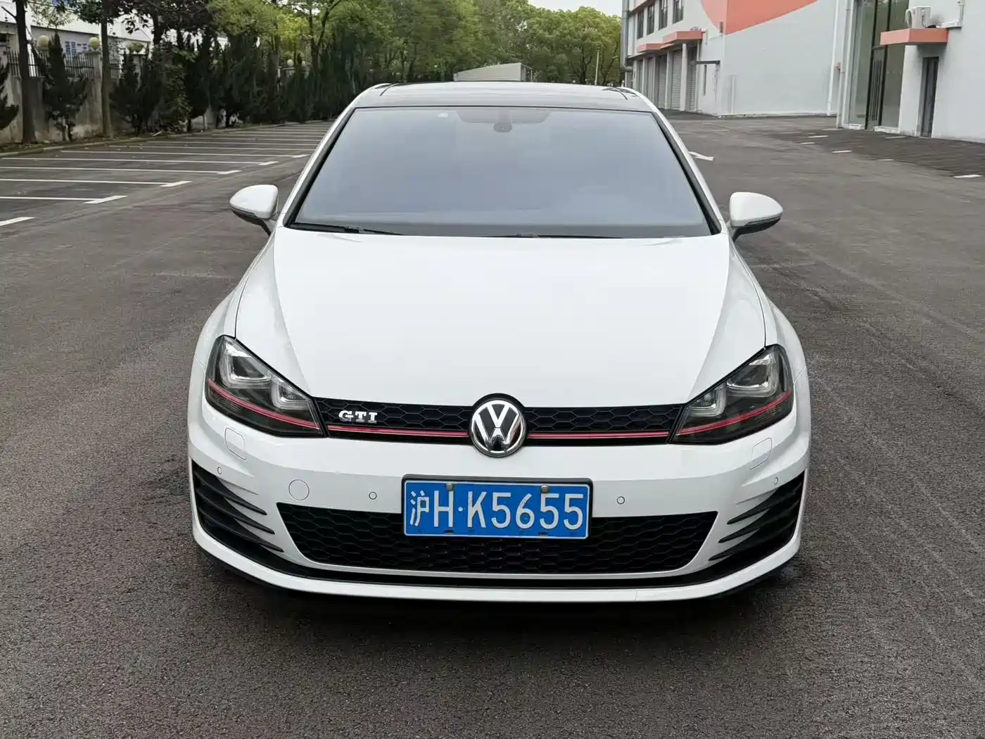 Volkswagen Golf GTI 2016 2.0TSI GTI фото 2