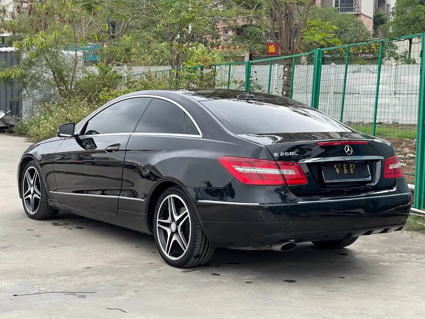 Mercedes-Benz E-Class (Import) 2011 E 260 CGI Coupe фото 8