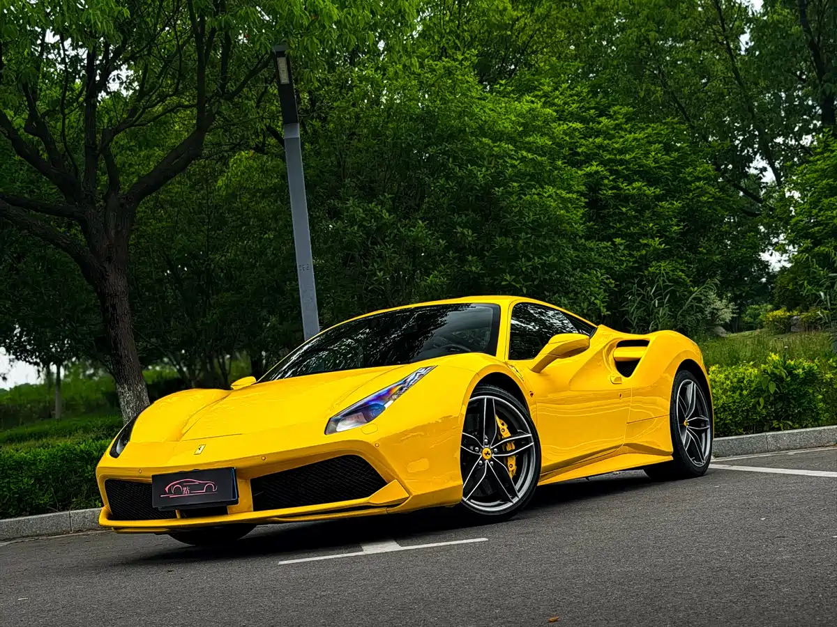 Ferrari 488 2015 488 GTB фото 7