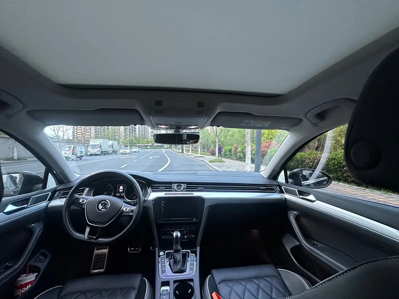 Volkswagen Magotan GTE Plug-in Hybrid 2022 GTE Luxury фото 7