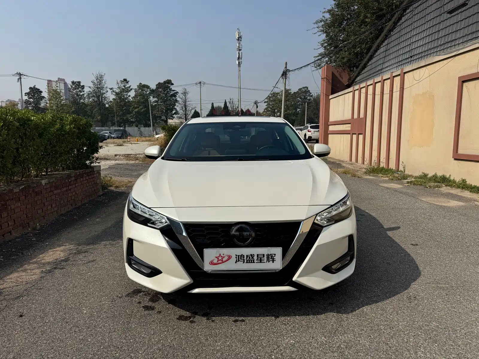 Фото 2 - Nissan Sylphy