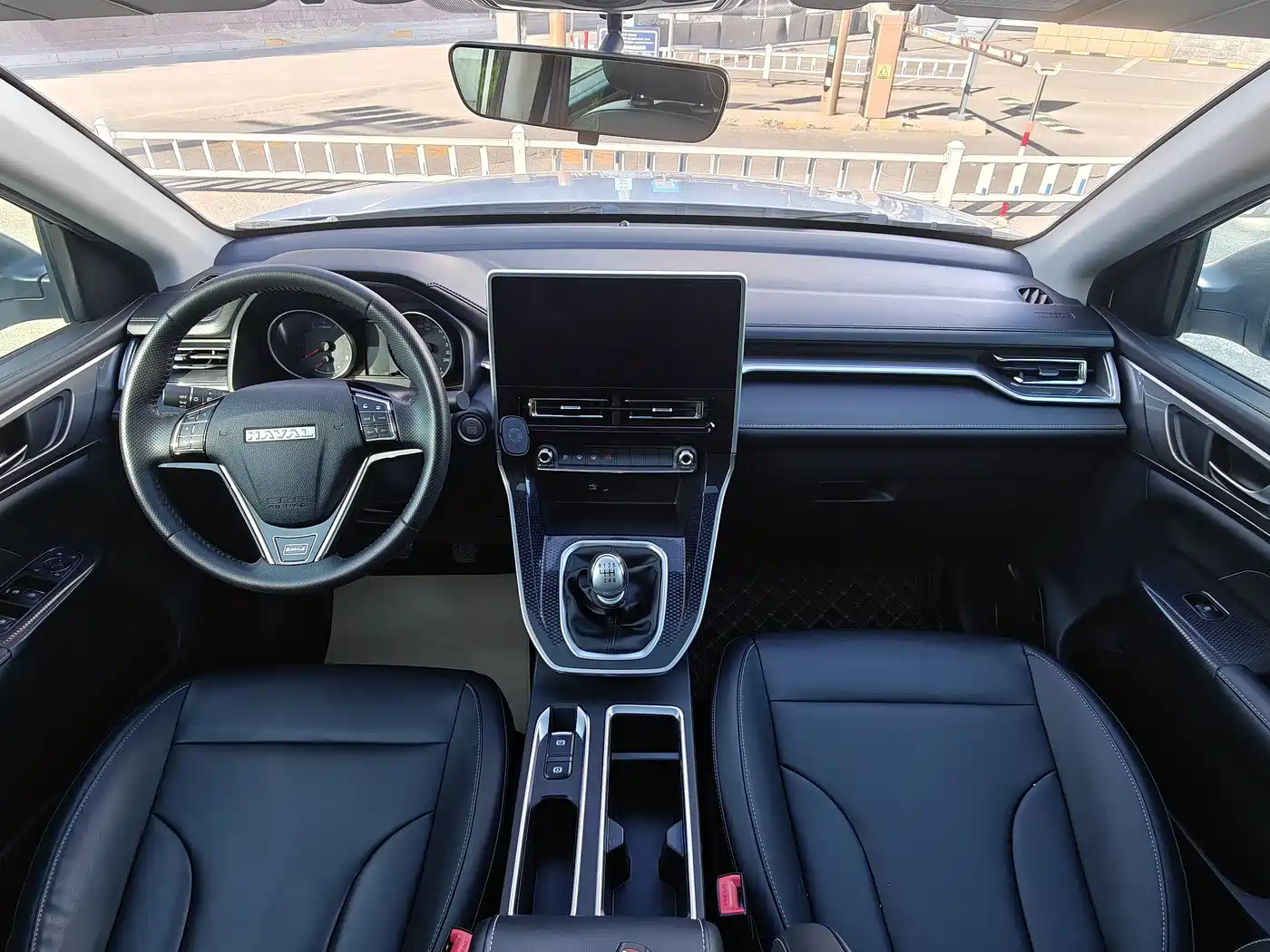 Haval M6 2023 PLUS 1.5T Manual Luxury Smart Connect фото 9