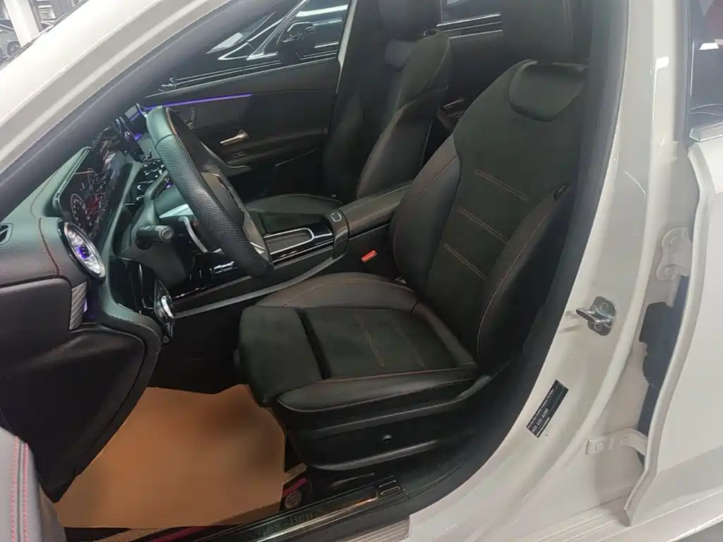 Mercedes-Benz A-Class 2025 2025 A 200 L Fashion Edition