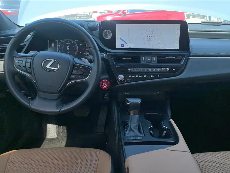 Lexus ES 2023 200 Excellence Edition фото 12