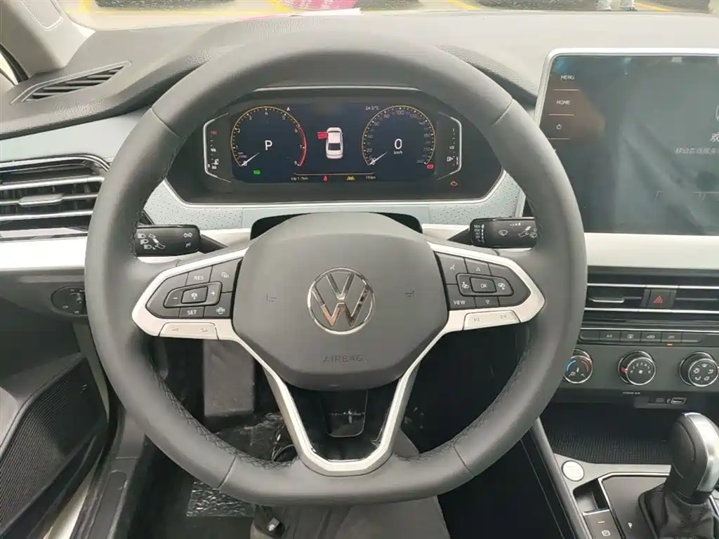 Volkswagen Lavida 2024 Model 1.5L Automatic Starlight 5 Million Edition фото 11