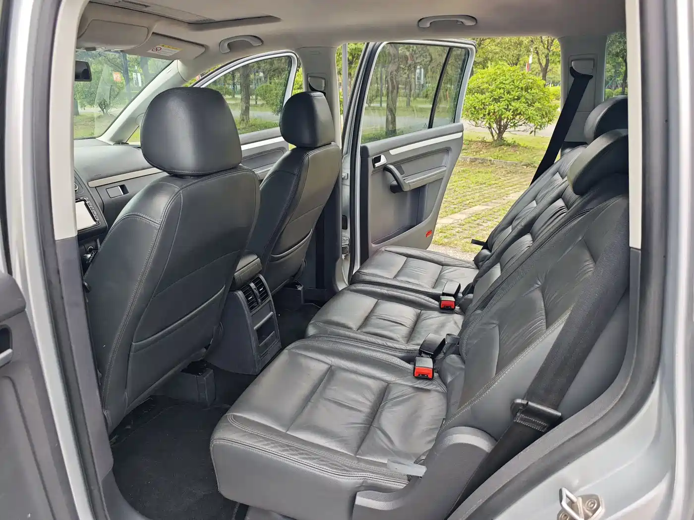Volkswagen Touran 2015 1.4T DSG Comfort Edition 5-seater фото 16