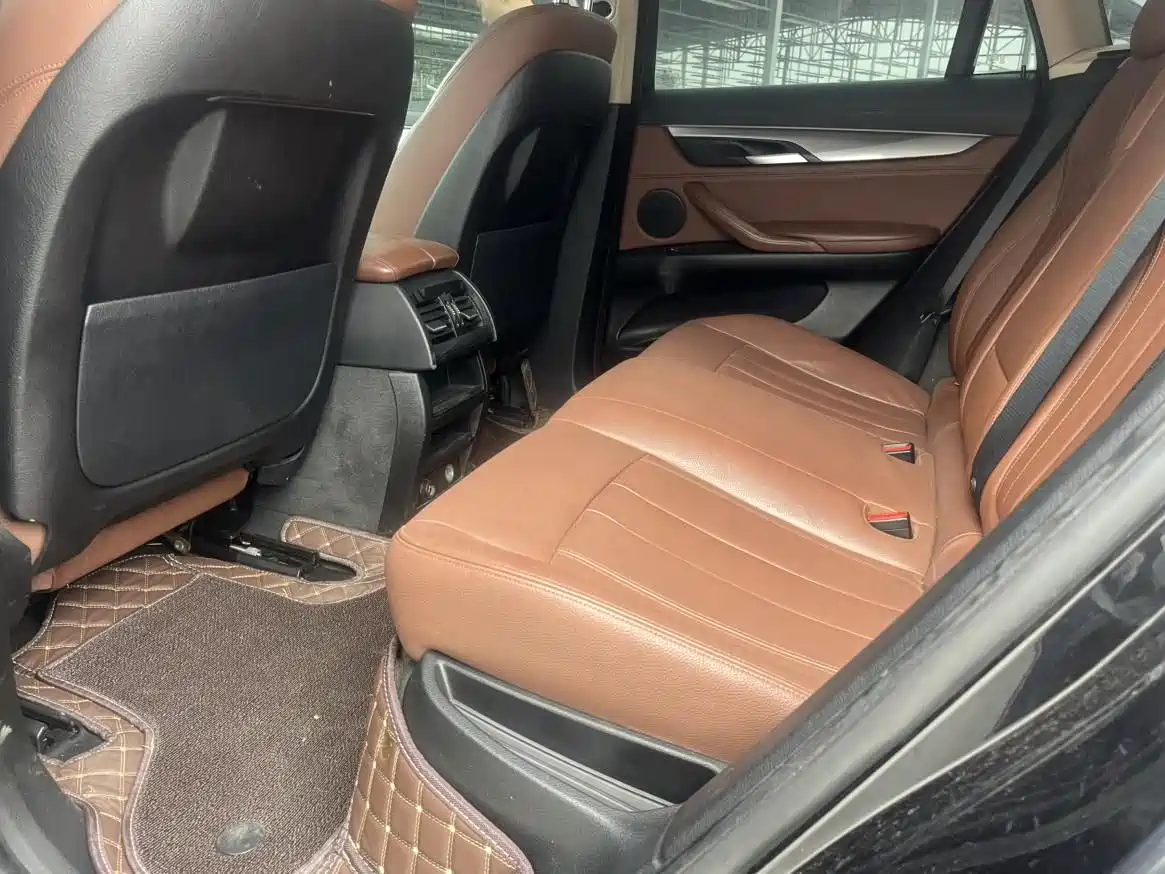 BMW X6 2015 xDrive35i Luxury Model фото 10
