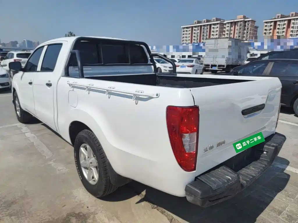 Jiangling Baodian 2022 2022 2.5T Diesel 4WD Comfort Edition Long Wheelbase JX4D25A6L