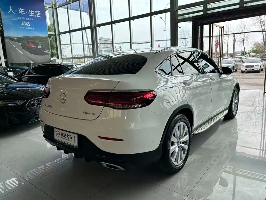 MERCEDES-BENZ GLC COUPE
