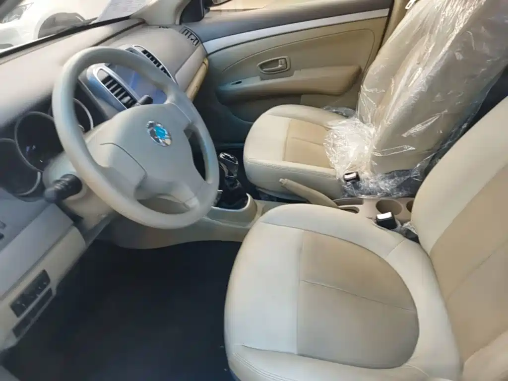 Фото 15 - Dongfeng Junfeng E11K