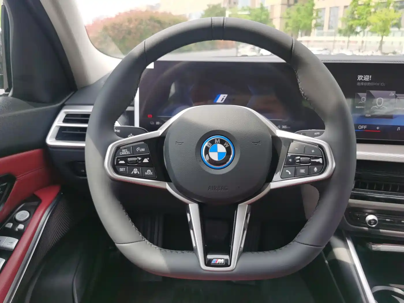 BMW i3 2025 eDrive 40 L Shadow Night Package фото 13