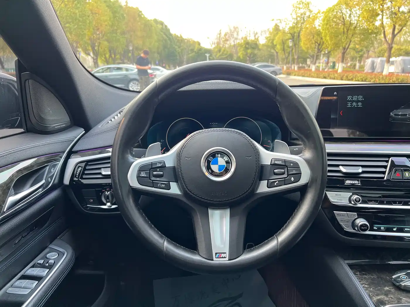 BMW 6 Series GT 2019 630i M Sport Package фото 12