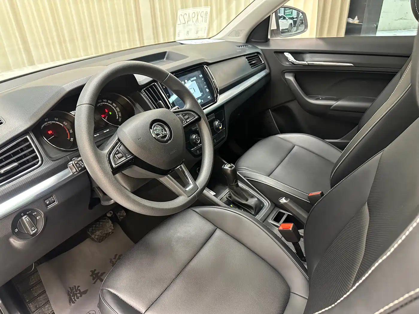 Škoda Kamiq 2024 Model 1.5L Automatic Comfort Edition фото 12