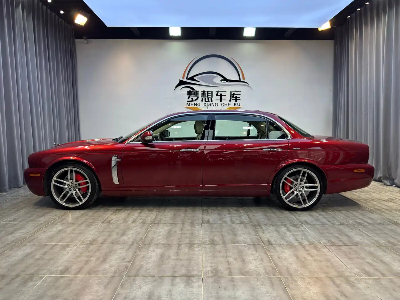 Jaguar XJ 2007 Model XJ6L 3.0 Royal Long Wheelbase фото 5