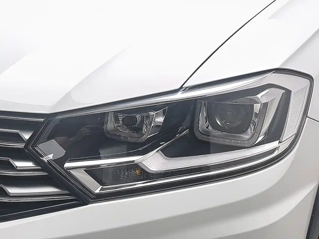 Volkswagen C-TREK 2019 2018 1.5L Manual Comfort