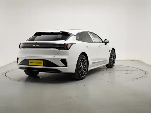 ZEEKR EXTREME KRYPTON 001