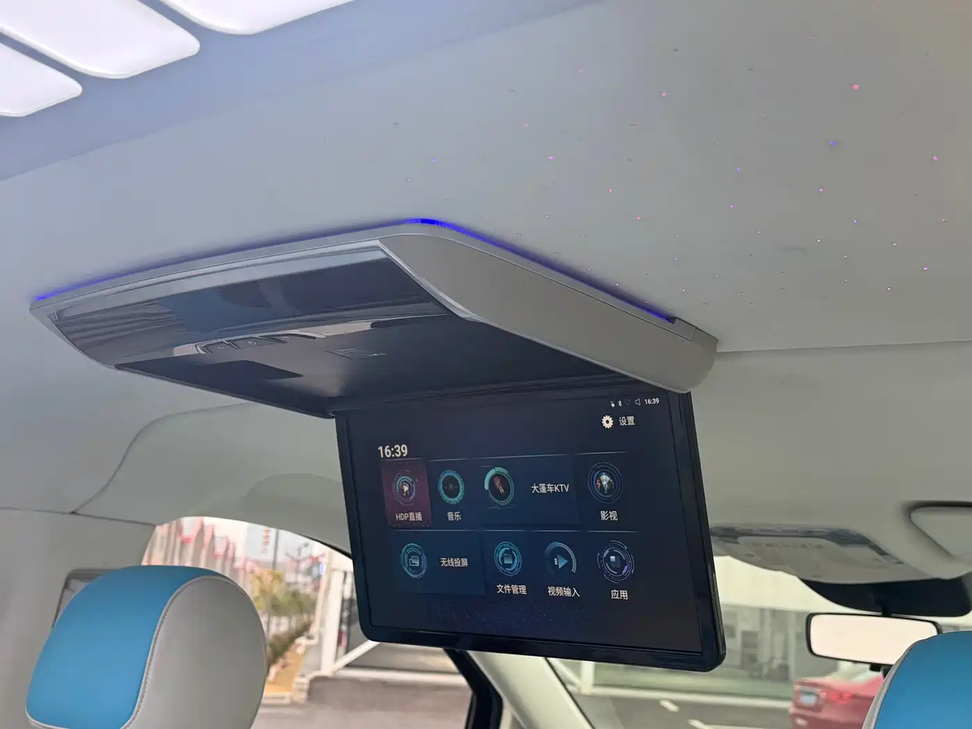 Mercedes-Benz Vito 2021 2.0T Business Edition 7-seater фото 32