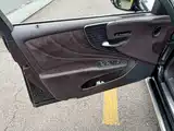 Фото 6 - Lexus LS