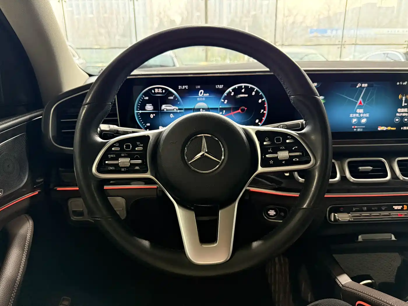 MERCEDES-BENZ GLS