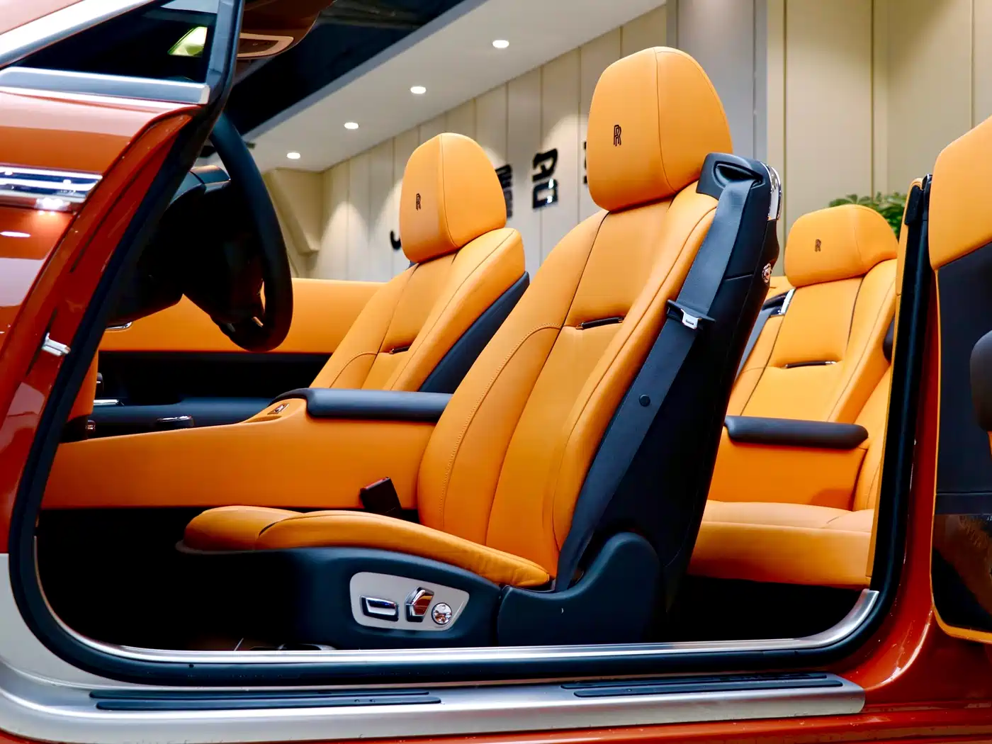 Rolls-Royce Dawn 2017 2015 6.6T Standard