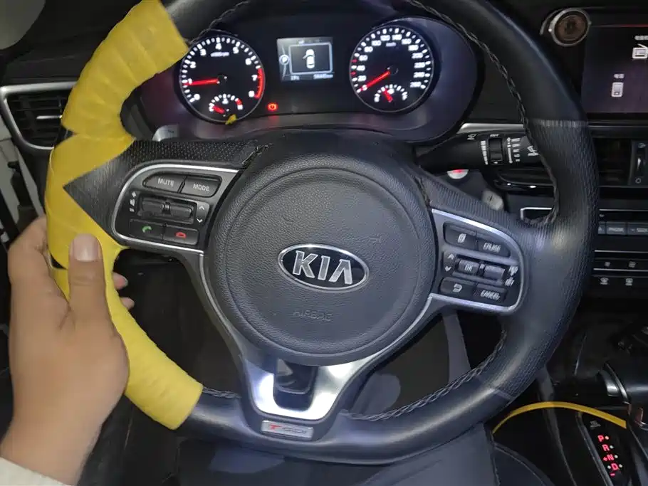 Kia K5 2016 1.6T Automatic LUX фото 15
