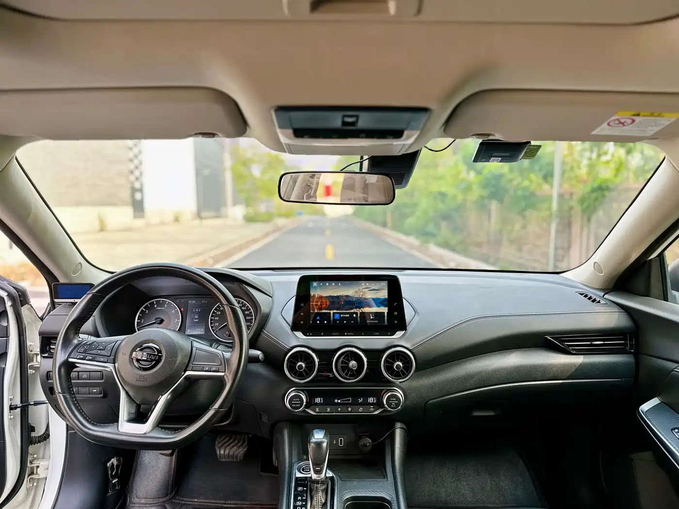 Nissan SYLPHY, миниатюра 10