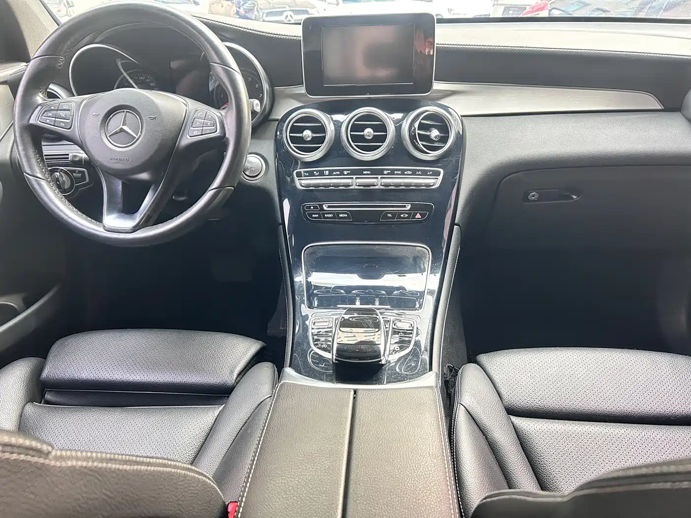 Mercedes-Benz GLC 2016 GLC 200 4MATIC фото 16
