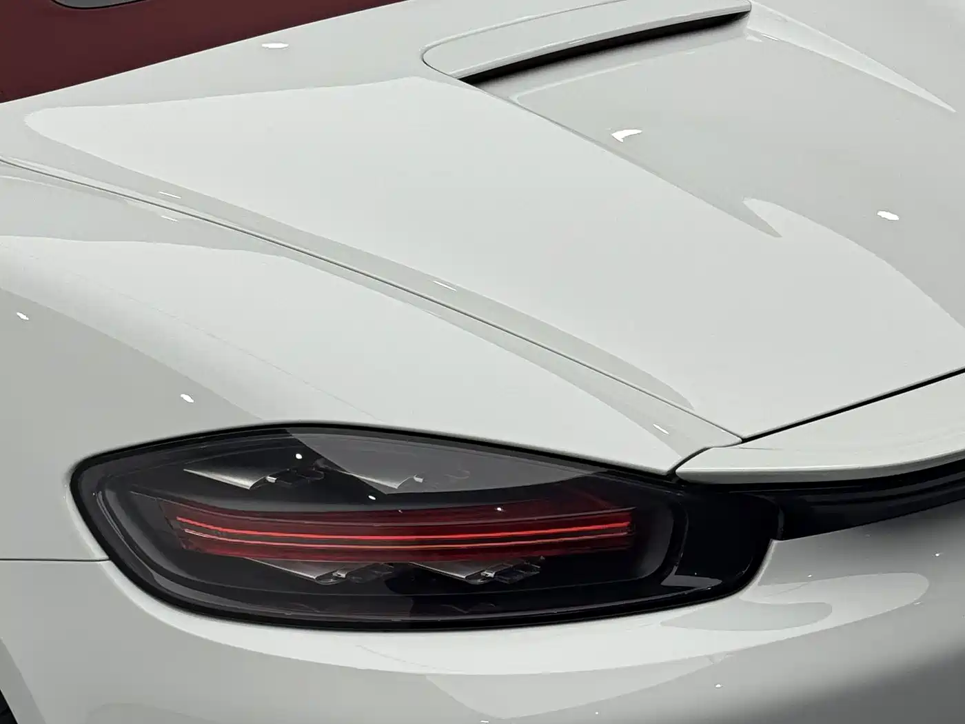Porsche 718 2019 Boxster T 2.0T фото 12