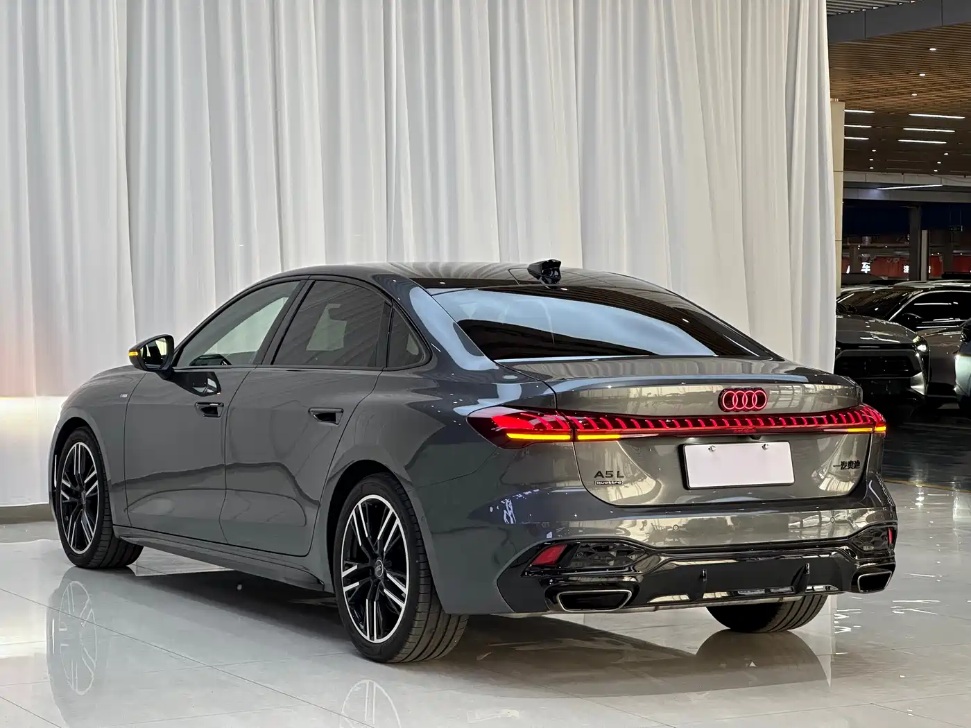 Audi A5L 2025 2.0T Sport Edition quattro фото 12