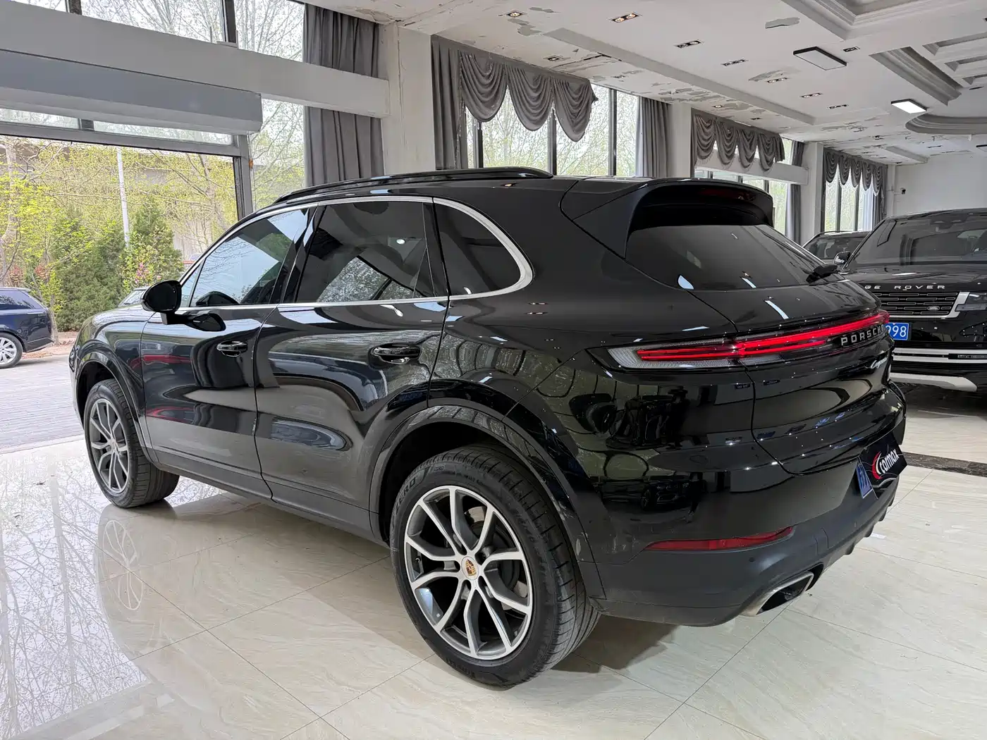 Porsche Cayenne 2025 Cayenne 3.0T Dynamic Edition фото 9